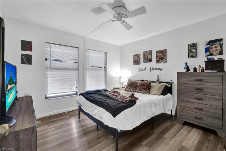 227-225 Cape Coral Pkwy E, Cape Coral, Florida 33904