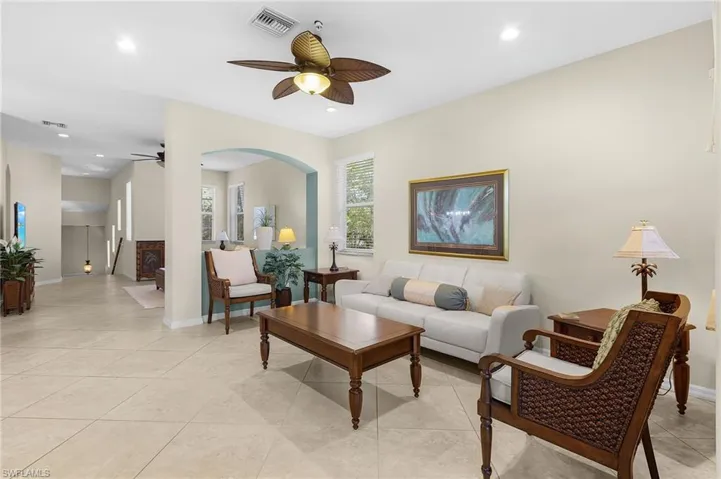 9651 Spanish Moss Way 4121, Bonita Springs, Florida 34135