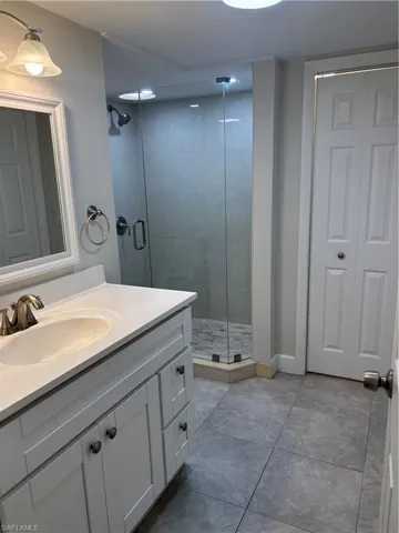 1210 Shady Rest Ln 12, Naples, Florida 34103