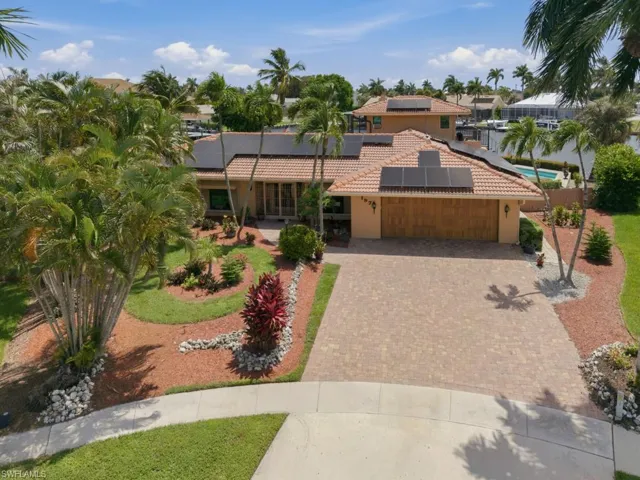 197 Gulfport Ct, Marco Island, Florida 34145
