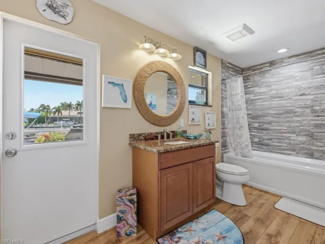 197 Gulfport Ct, Marco Island, Florida 34145