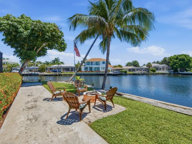 197 Gulfport Ct, Marco Island, Florida 34145