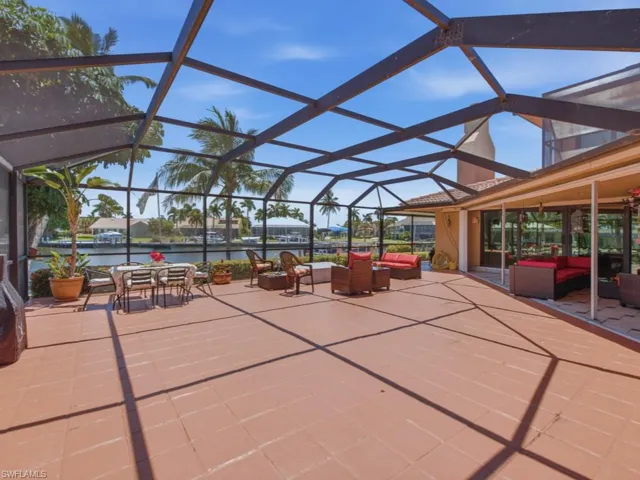197 Gulfport Ct, Marco Island, Florida 34145