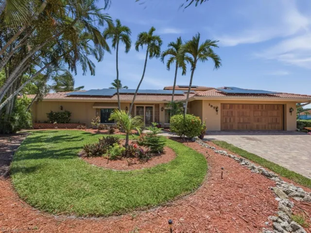 197 Gulfport Ct, Marco Island, Florida 34145