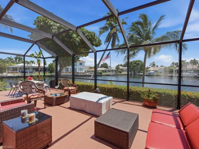 197 Gulfport Ct, Marco Island, Florida 34145