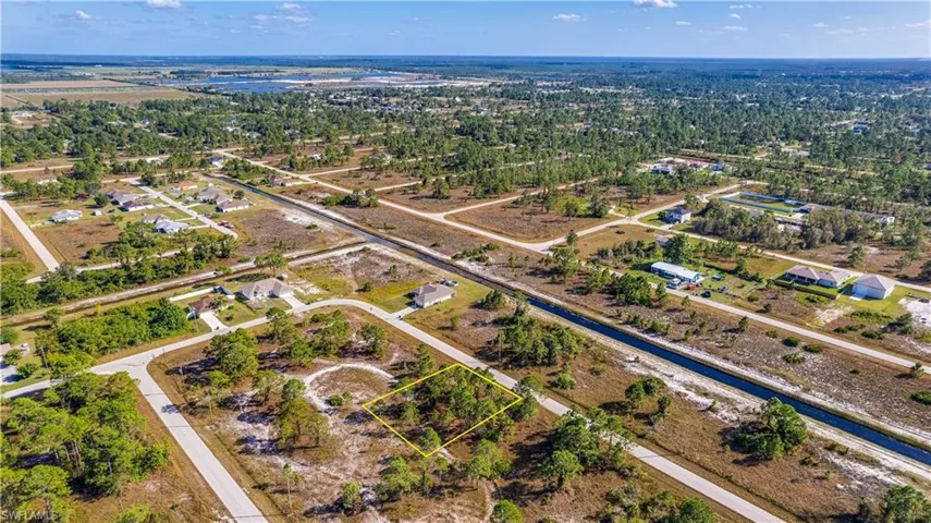 1117  Ectype E ST, Lehigh Acres, FL 33974