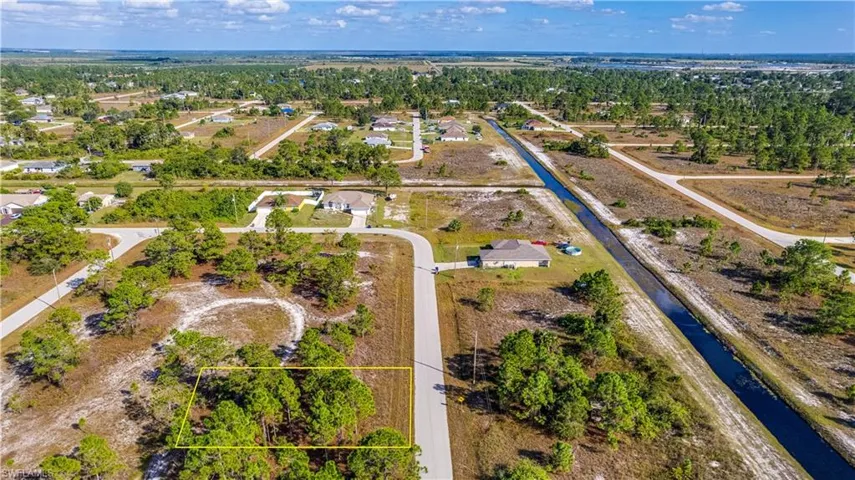1117  Ectype E ST, Lehigh Acres, FL 33974