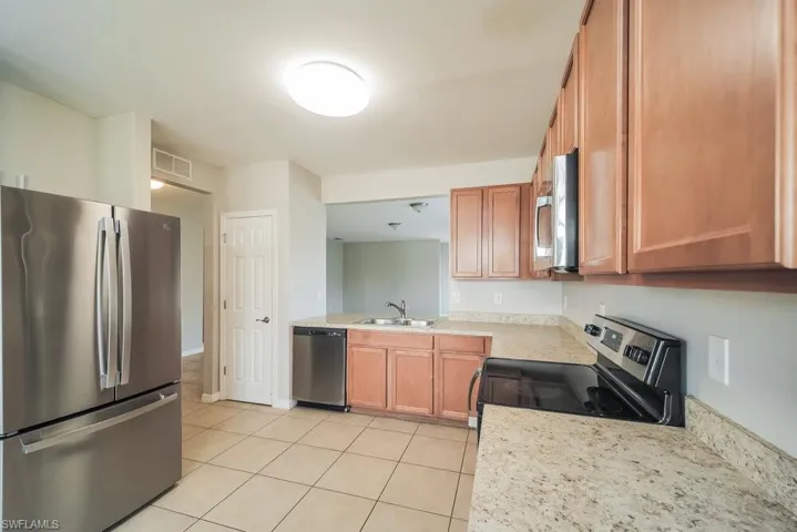 114 Sw 21st St, Cape Coral, Florida 33991