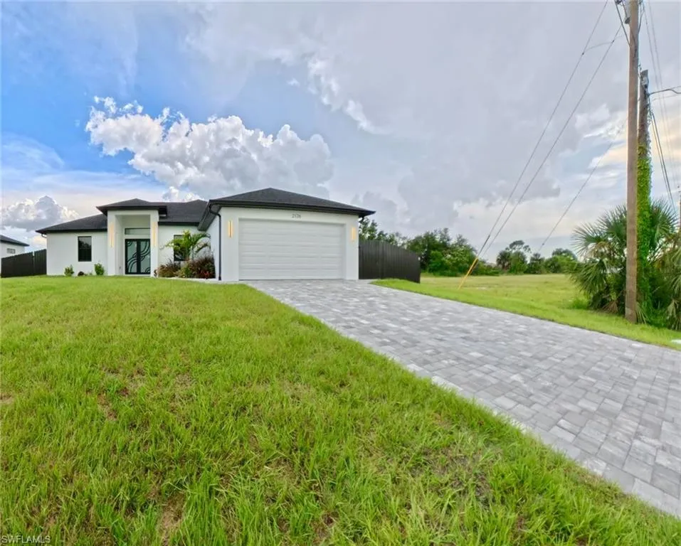 2126 26th ST, Cape Coral, FL 33909,225063748