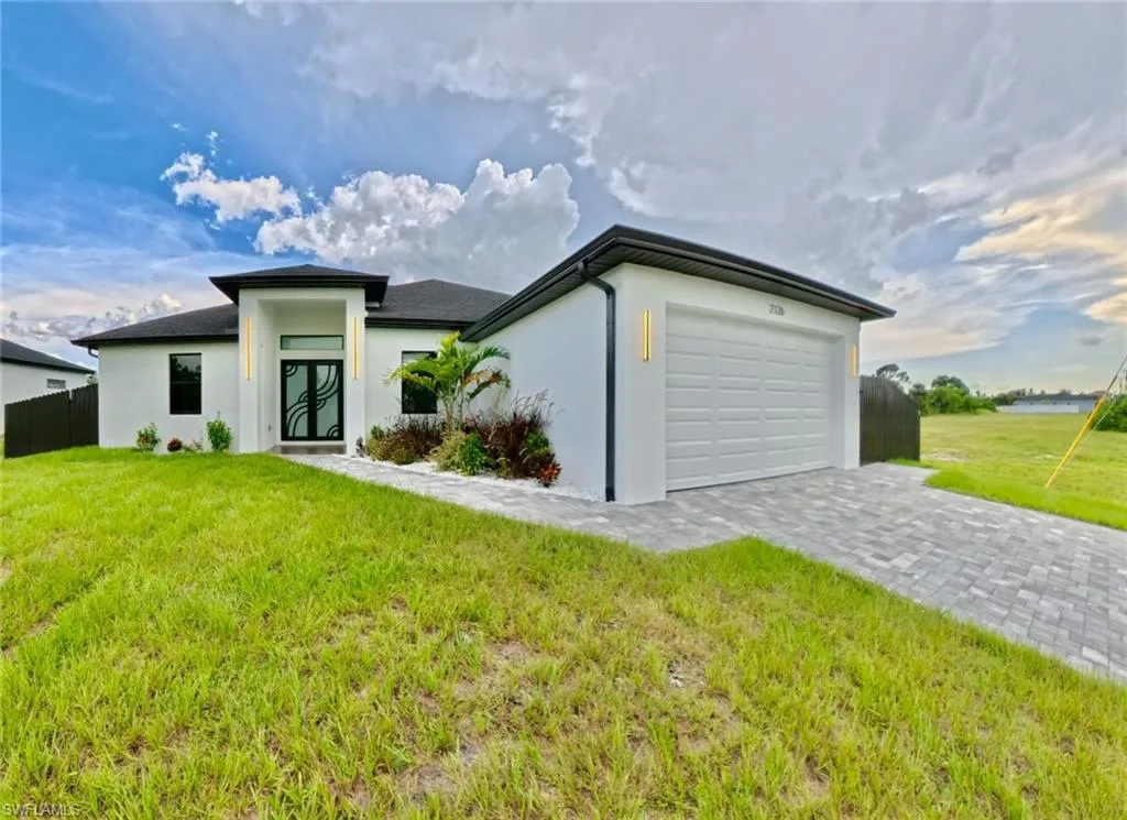 2126 26th ST, Cape Coral, FL 33909,225063748