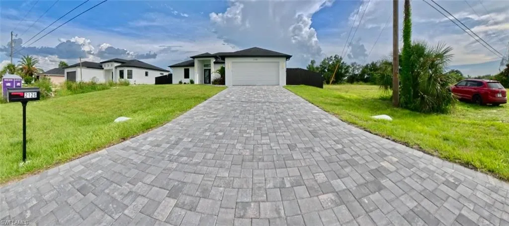 2126 Ne 26th St, Cape Coral, Florida 33909, 3 Bedrooms Bedrooms, ,2 BathroomsBathrooms,Residential,For Sale,26th,225063748