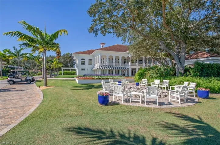 5705  Mango  CIR, Naples, FL 34110