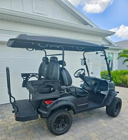 FREE GOLF CART