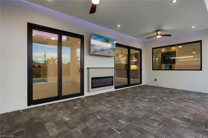 View of patio / terrace featuring ceiling fan