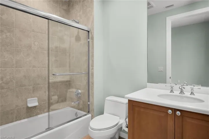 1050 Borghese Ln # 2105, Naples Fl 34114