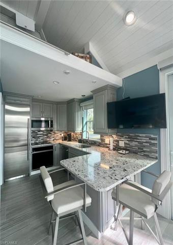 4809 Southern Breeze DR, NAPLES FL 34114