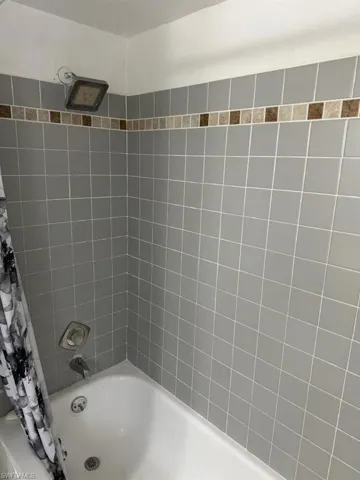 Bathroom with shower / bath combo
