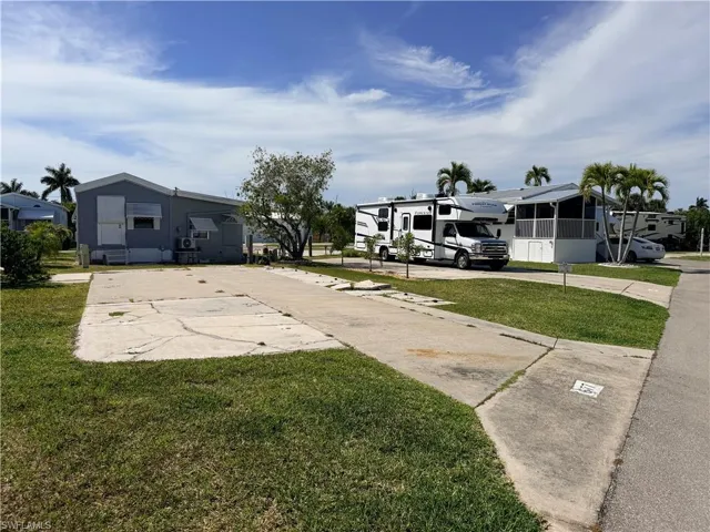 19681 Summerlin 677 Rd, Fort Myers, Florida 33908
