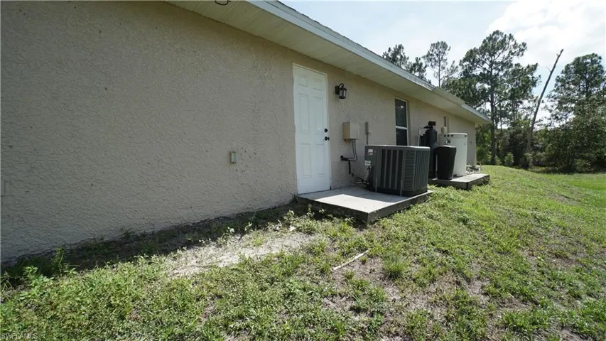413 Truman Ave, Lehigh Acres, Florida 33972