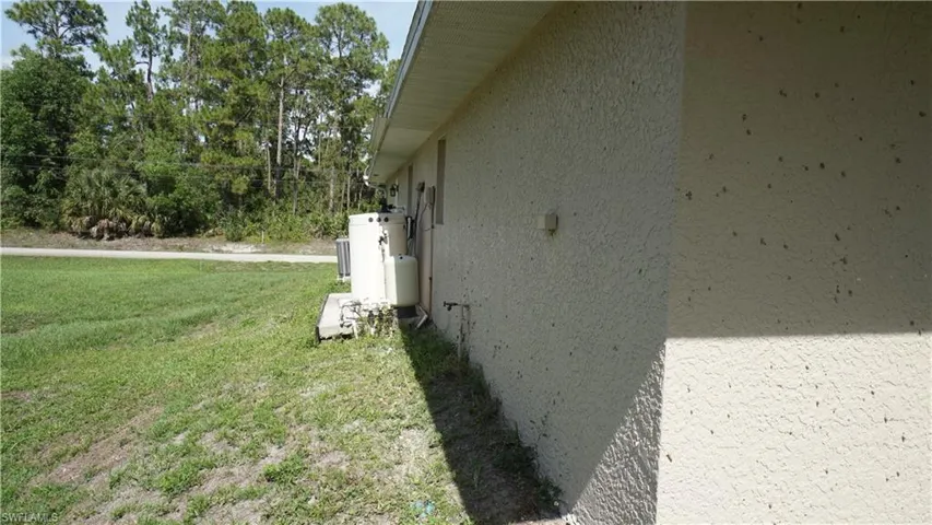 413 Truman Ave, Lehigh Acres, Florida 33972