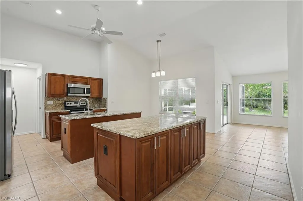 6643 Craven Hill WAY, Naples, FL 34104,225056181