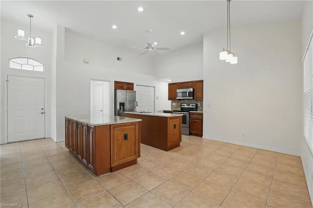 6643 Craven Hill WAY, Naples, FL 34104,225056181