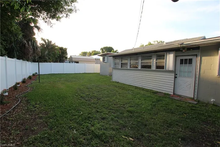 1562  Ransom  ST, Fort Myers, FL 33901