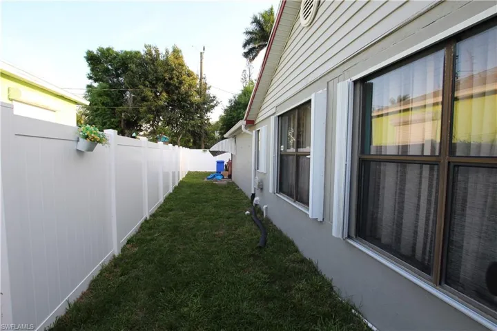 1562  Ransom  ST, Fort Myers, FL 33901