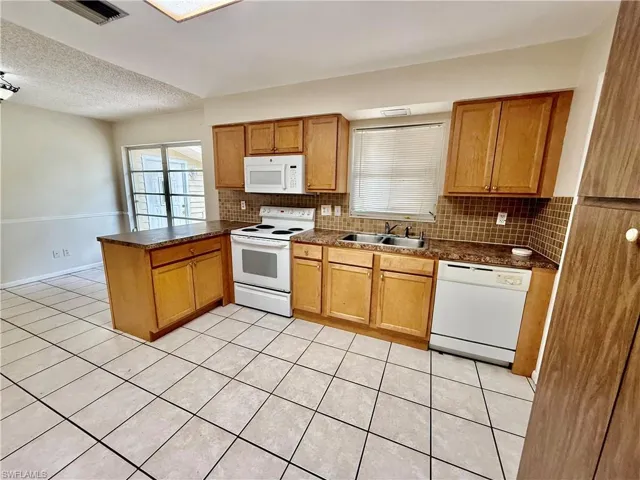 706 E 3rd St, Lehigh Acres, Florida 33936