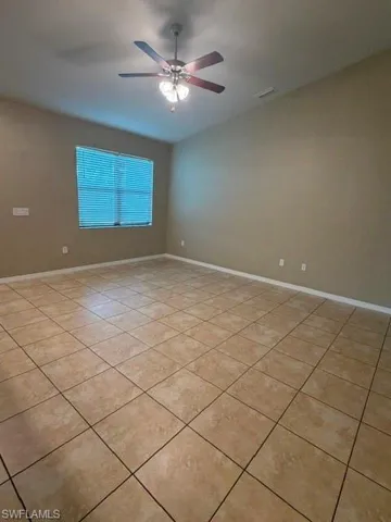 1841 Nw 20th Ave, Cape Coral, Florida 33993