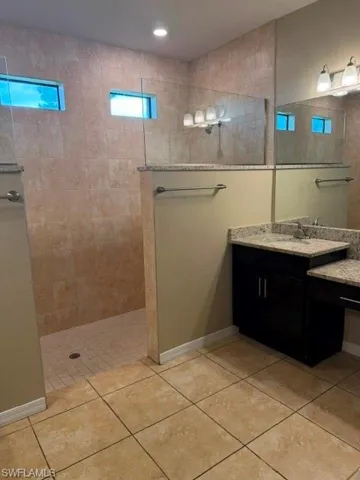 1841 Nw 20th Ave, Cape Coral, Florida 33993