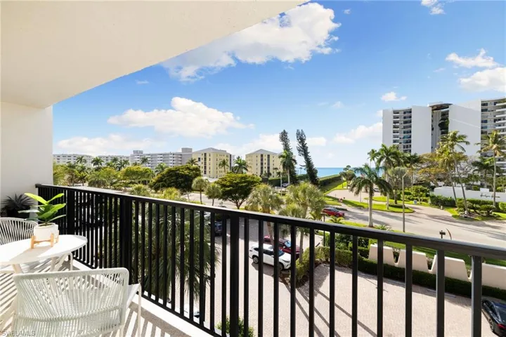 3500 Gulf Shore Blvd N 406, Naples, Florida 34103