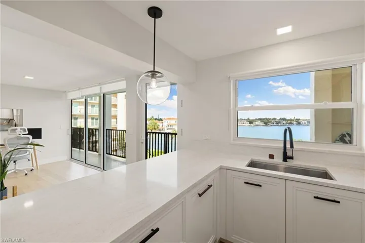 3500 Gulf Shore Blvd N 406, Naples, Florida 34103