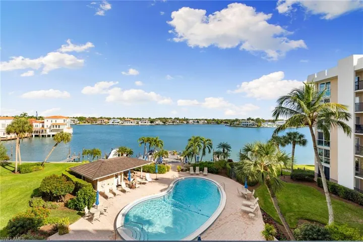 3500 Gulf Shore Blvd N 406, Naples, Florida 34103