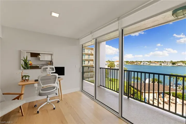 3500 Gulf Shore Blvd N 406, Naples, Florida 34103