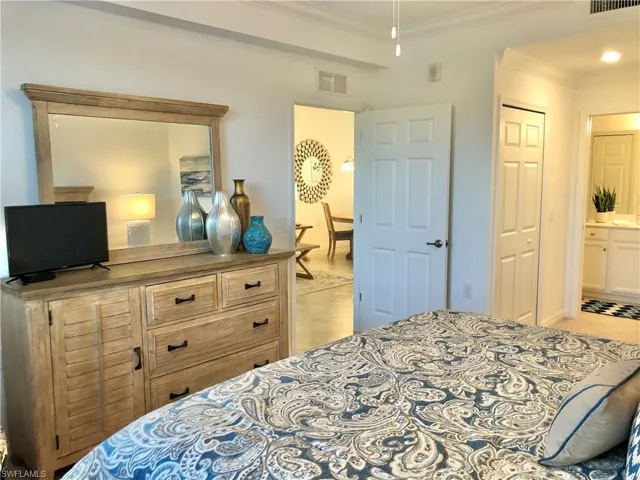 9596  Trevi  CT, Naples, FL 34113