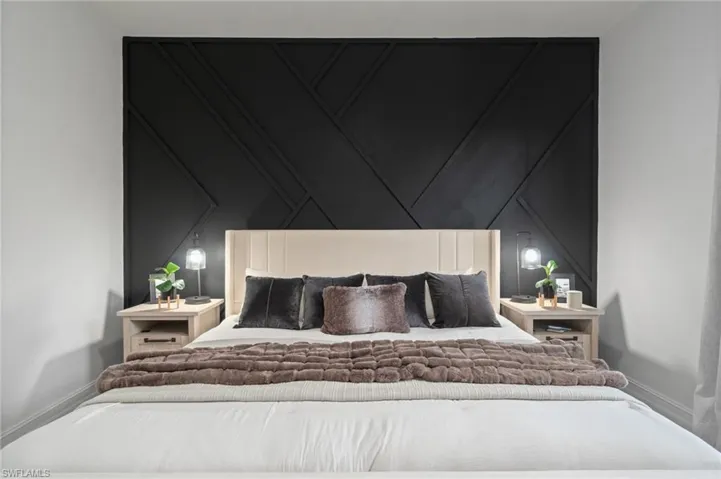 Bedroom with baseboards