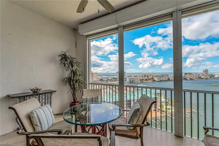 400 Flagship Dr 1206, Naples, Florida 34108