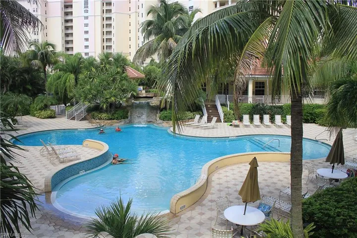 400 Flagship Dr 1206, Naples, Florida 34108