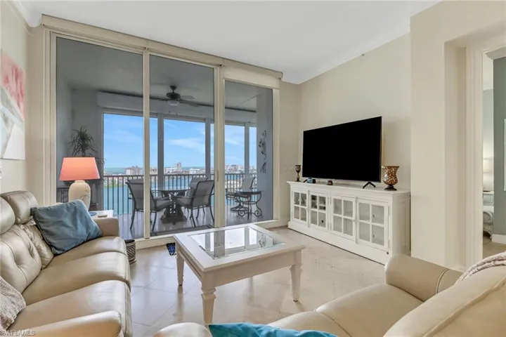 400 Flagship Dr 1206, Naples, Florida 34108