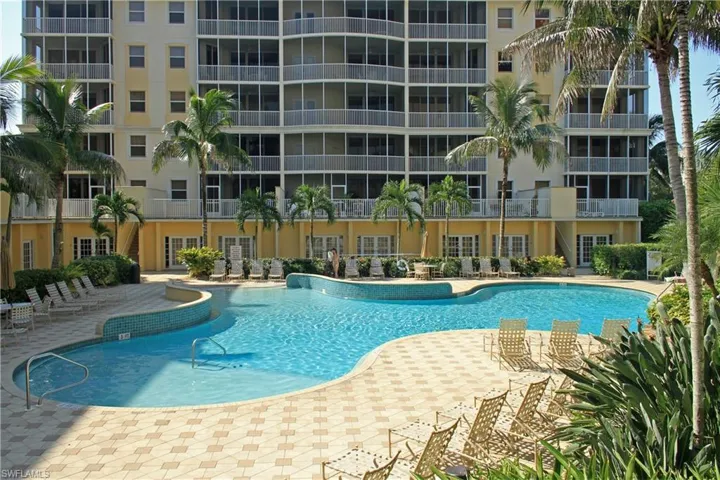 400 Flagship Dr 1206, Naples, Florida 34108