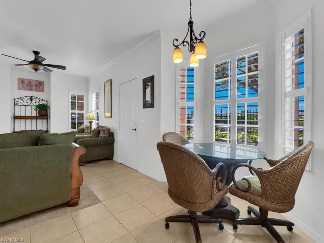 Dining room & great roon