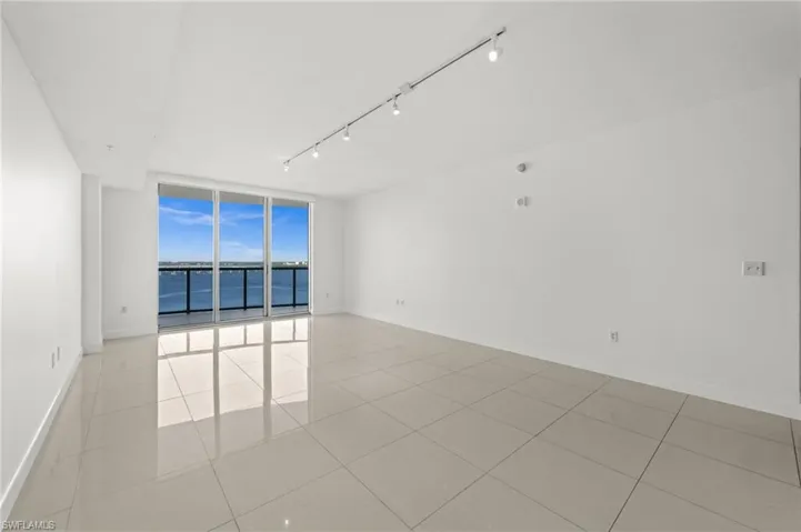 3000 Oasis Grand Blvd 1603, Fort Myers, Florida 33916