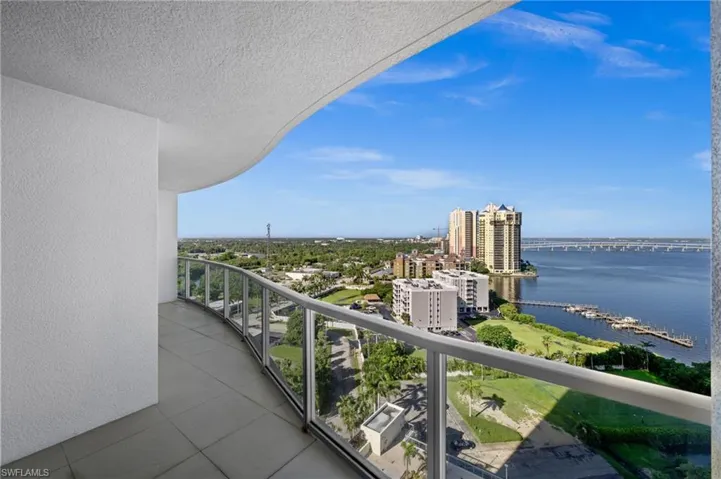 3000 Oasis Grand Blvd 1603, Fort Myers, Florida 33916
