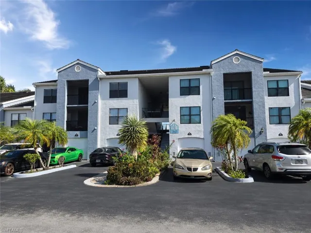 13625 Eagle Ridge Dr 334, Fort Myers, Florida 33912