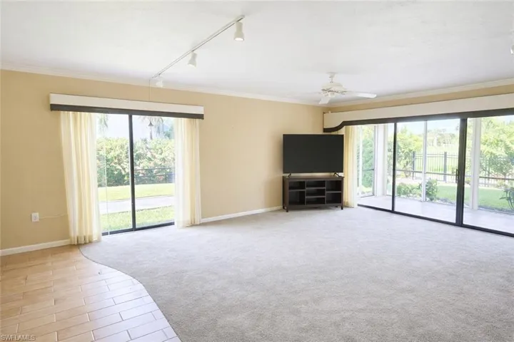 6979 Winkler Rd 111, Fort Myers, Florida 33919