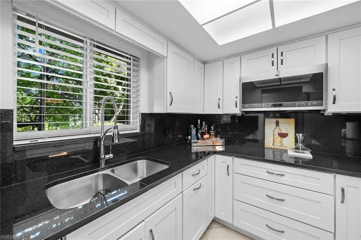 604 7th Ave S # 604, Naples, Florida 34102