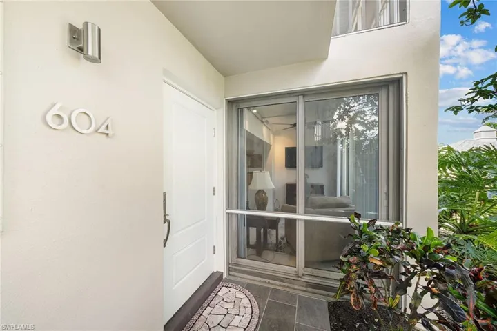 604 7th Ave S # 604, Naples, Florida 34102