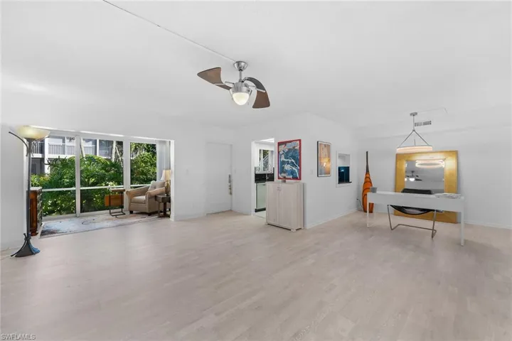 604 7th Ave S # 604, Naples, Florida 34102