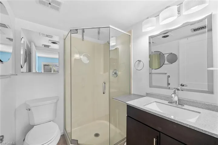 604 7th Ave S # 604, Naples, Florida 34102